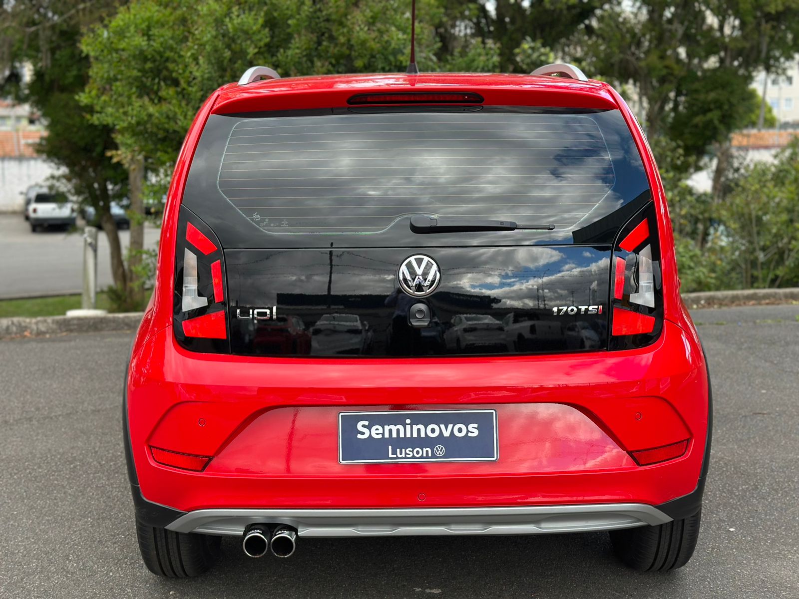 VW - Volkswagen-up!-up! Xtreme 1.0 TSI Total Flex 12V 5p