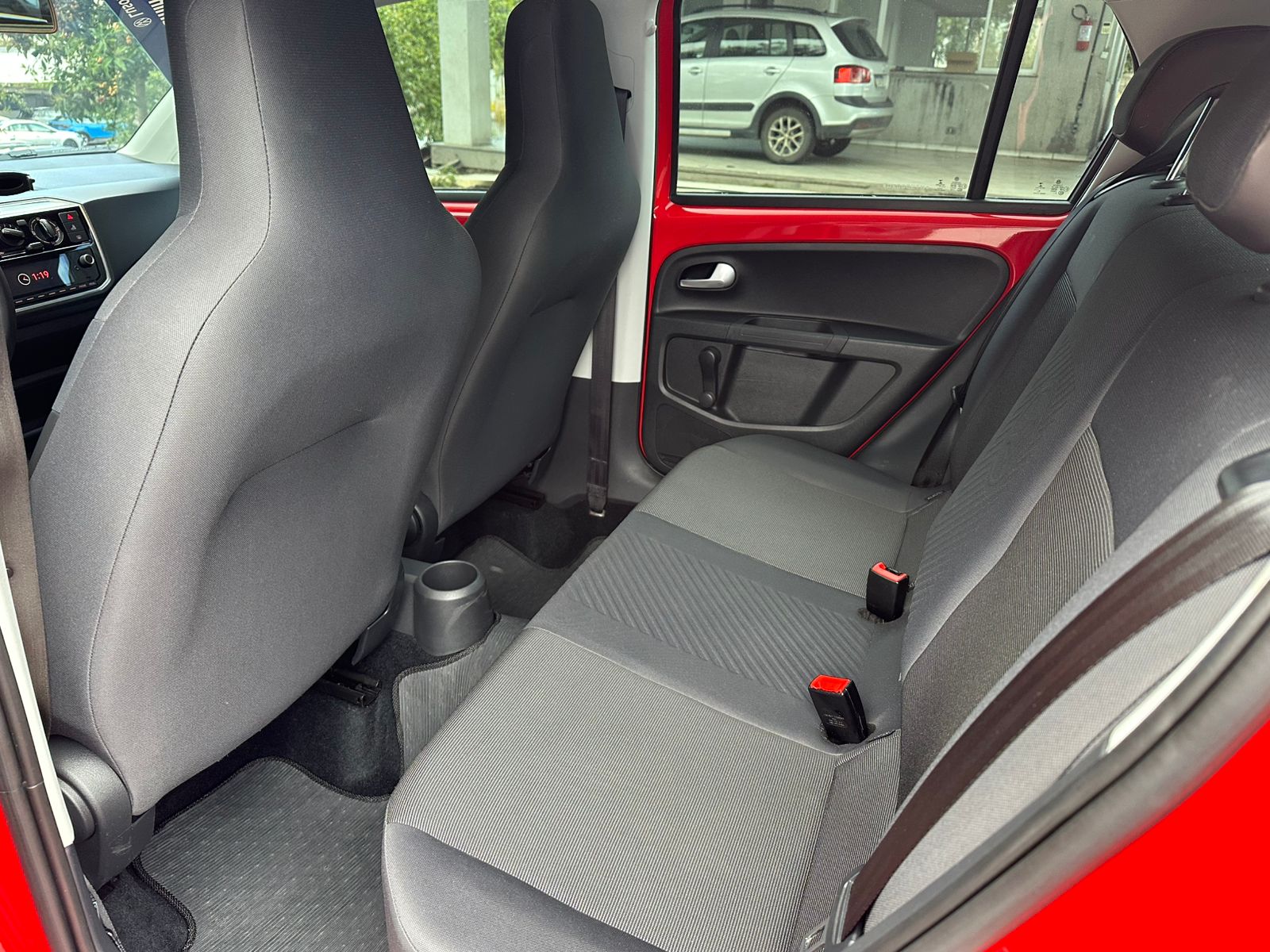 VW - Volkswagen-up!-up! Xtreme 1.0 TSI Total Flex 12V 5p