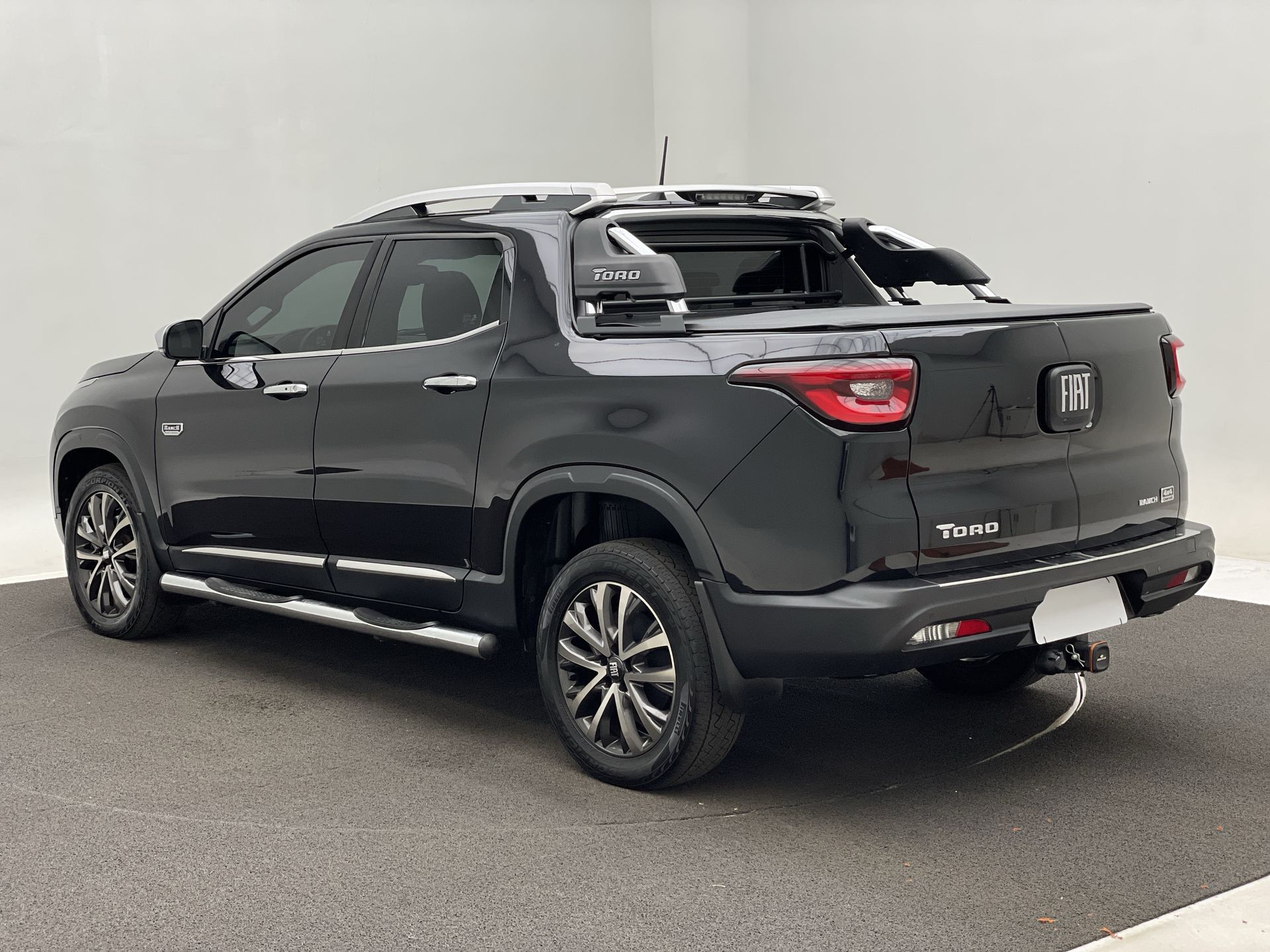 Fiat-TORO-Toro Ranch 2.0 16V 4x4 TB Diesel Aut.