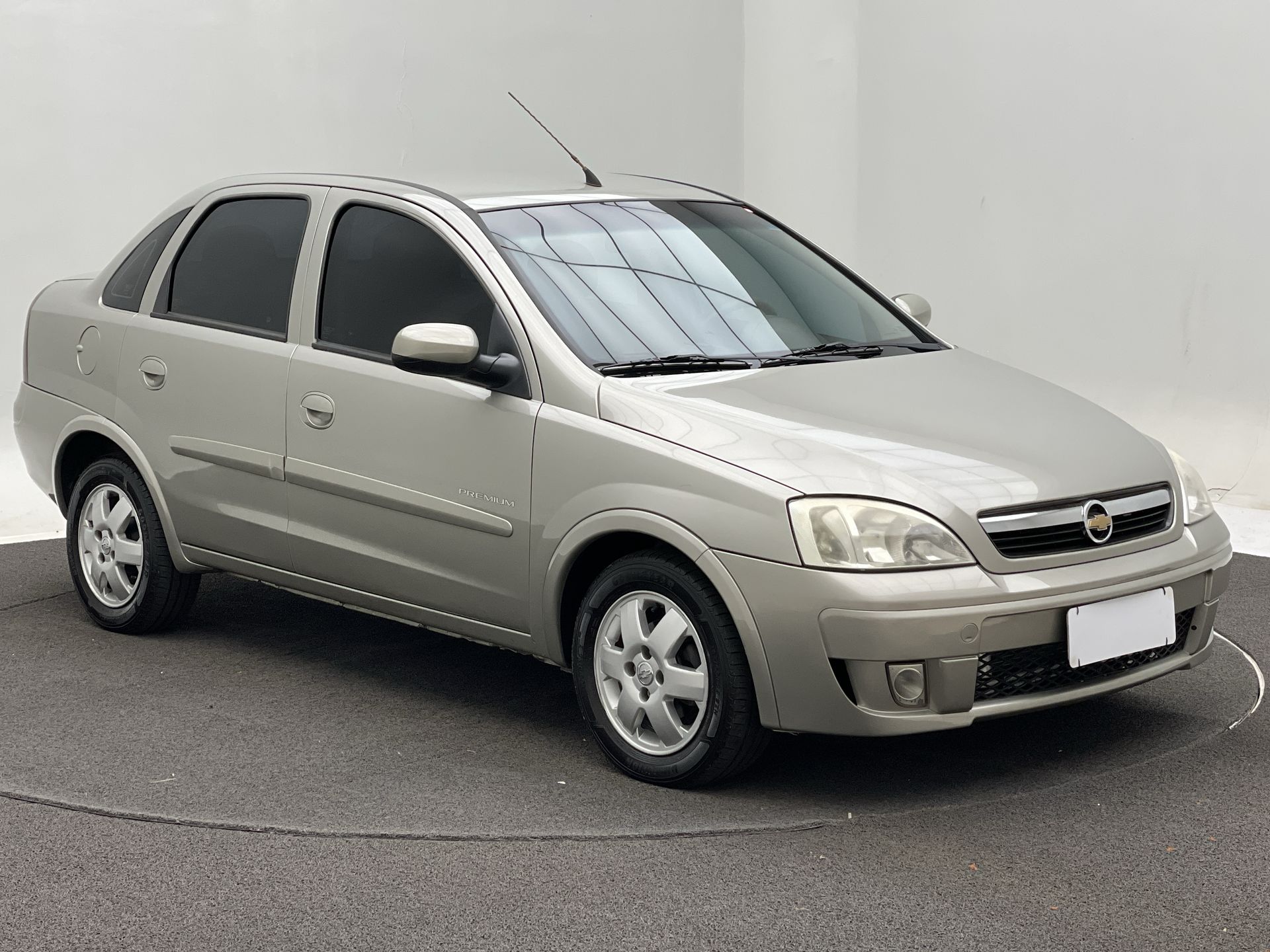 Corsa Sed. Premium 1.4 8V ECONOFLEX 4p