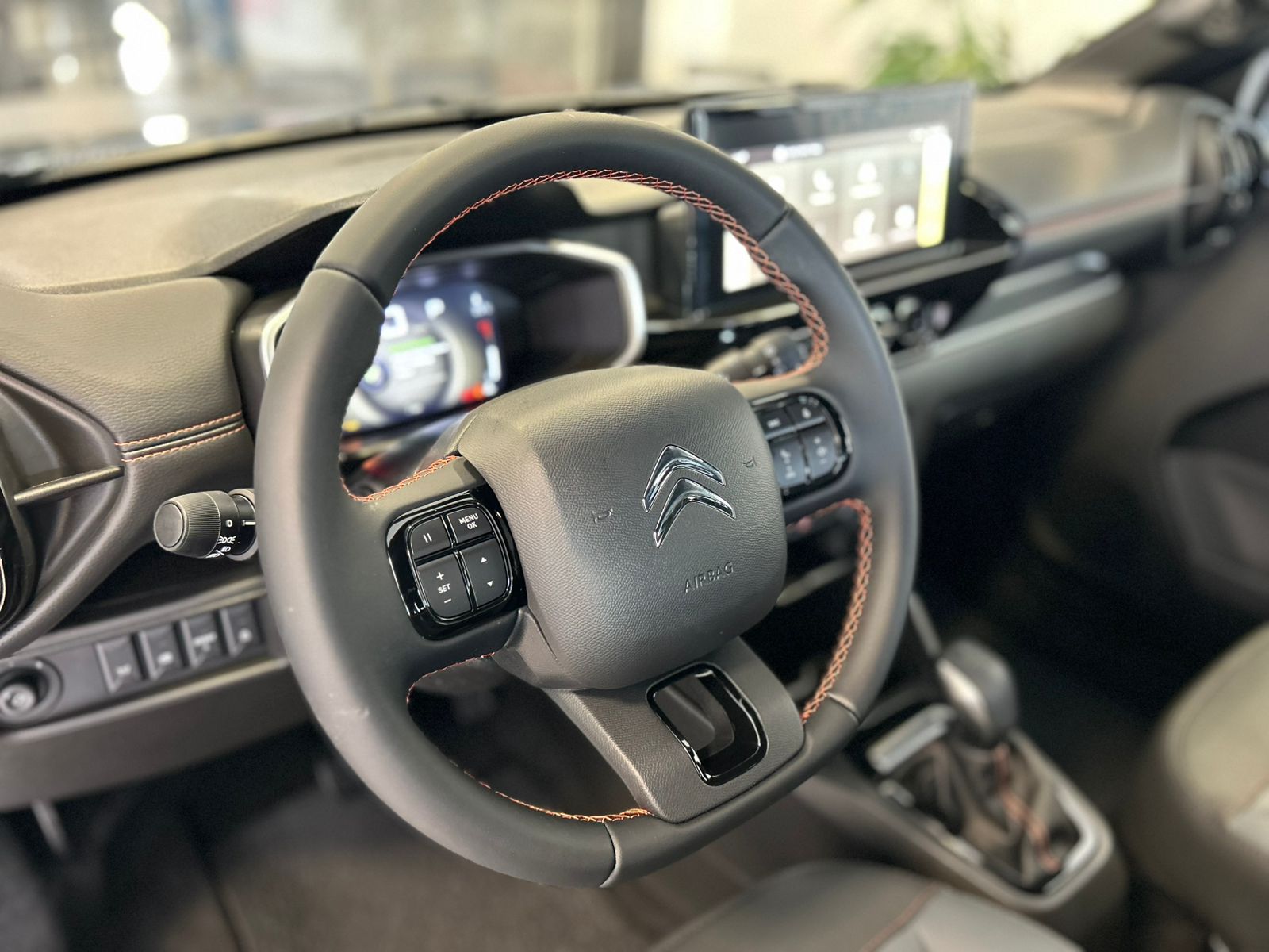 Citroën-AIRCROSS-C3 AIRCROSS 7 Shine 1.0 Flex TB 200 Aut.