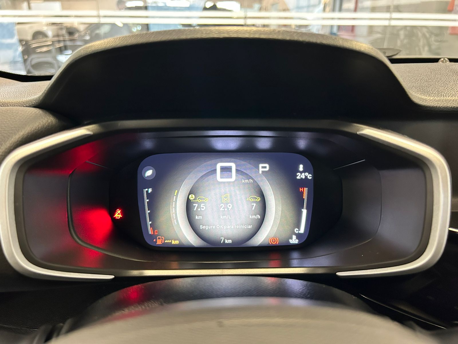 Citroën-AIRCROSS-C3 AIRCROSS 7 Shine 1.0 Flex TB 200 Aut.