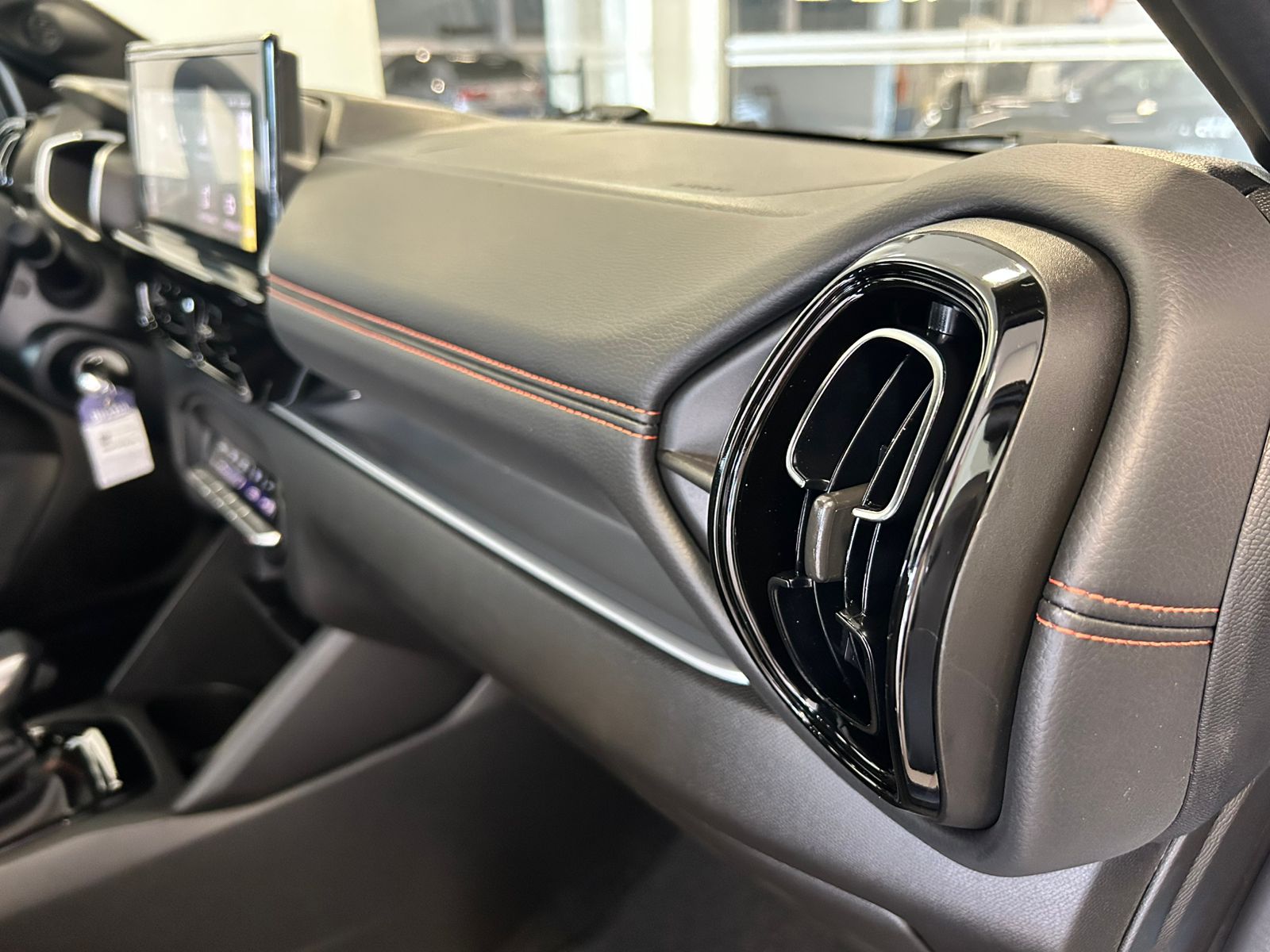 Citroën-AIRCROSS-C3 AIRCROSS 7 Shine 1.0 Flex TB 200 Aut.