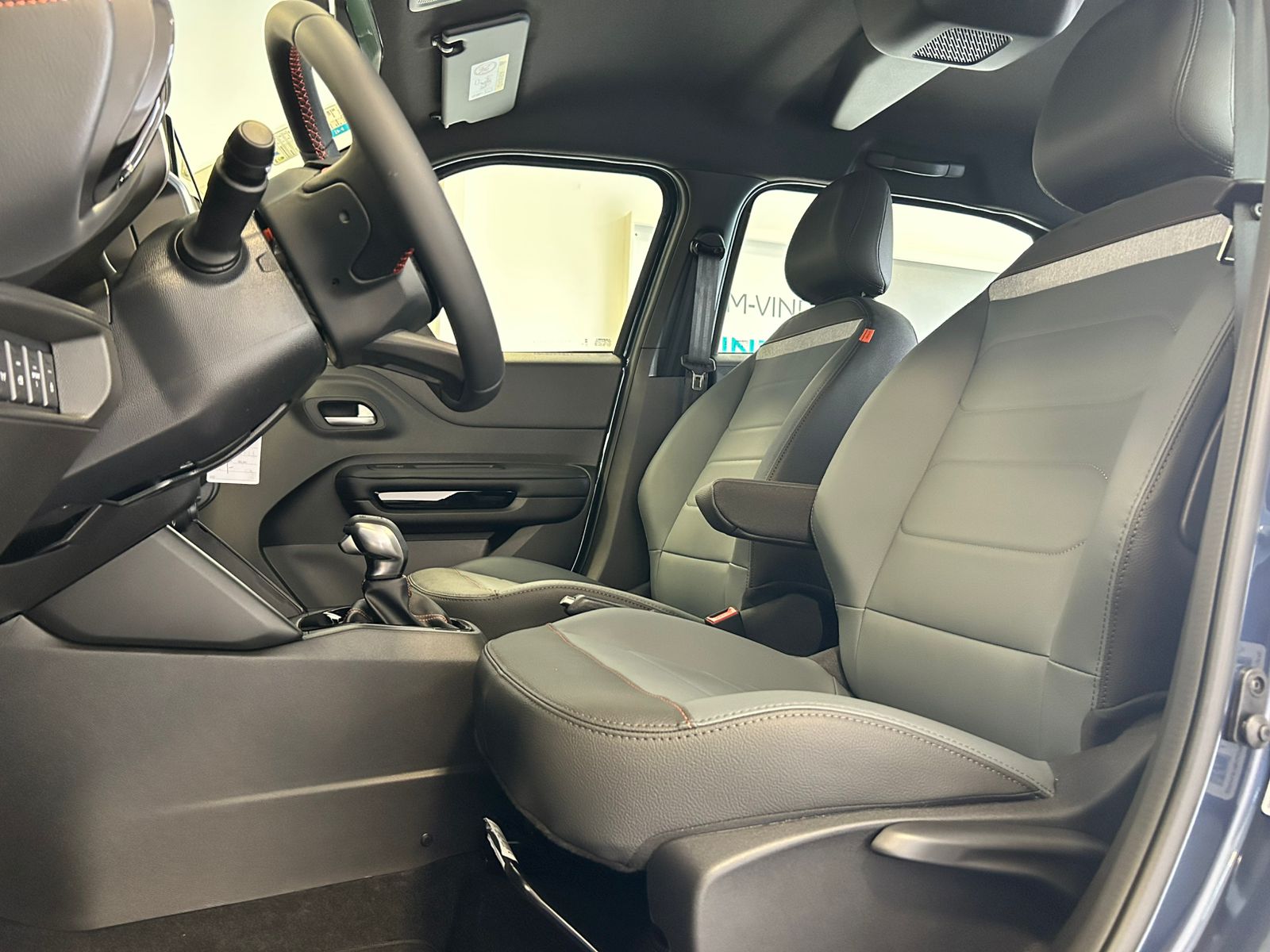 Citroën-AIRCROSS-C3 AIRCROSS 7 Shine 1.0 Flex TB 200 Aut.