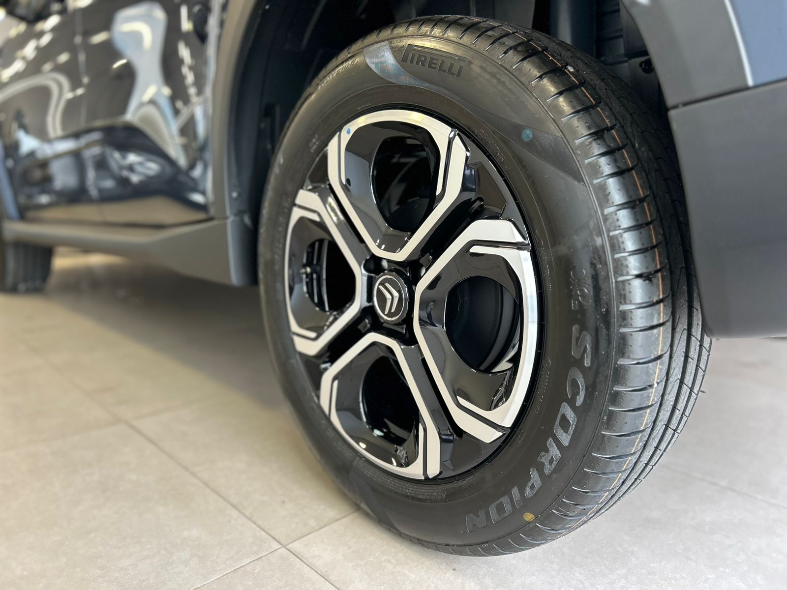 Citroën-AIRCROSS-C3 AIRCROSS 7 Shine 1.0 Flex TB 200 Aut.