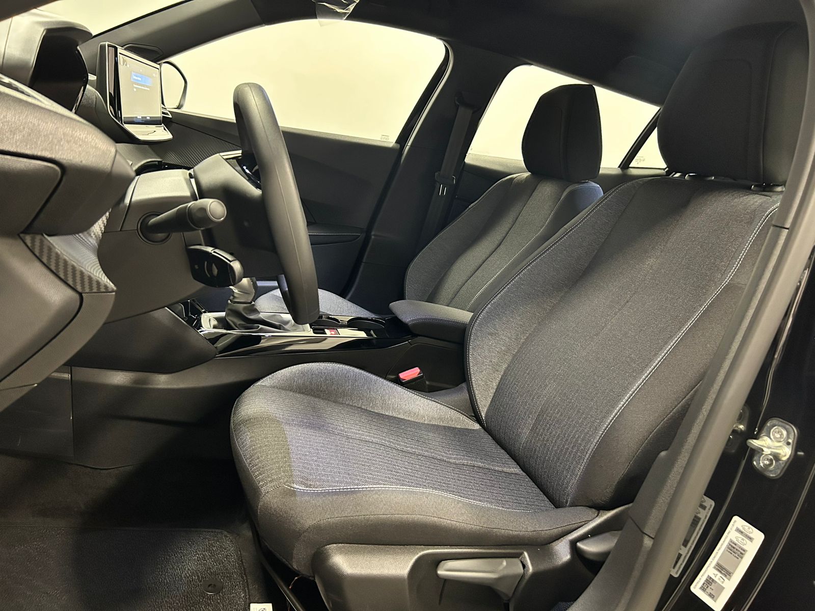 Peugeot-2008-2008 Active 1.0 Turbo Flex 5p Aut.