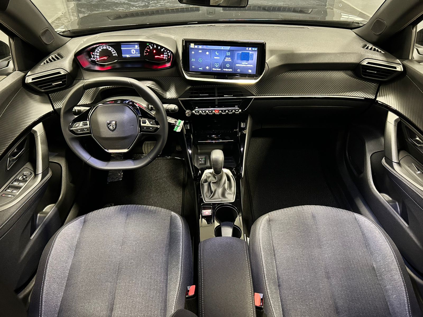 Peugeot-2008-2008 Active 1.0 Turbo Flex 5p Aut.