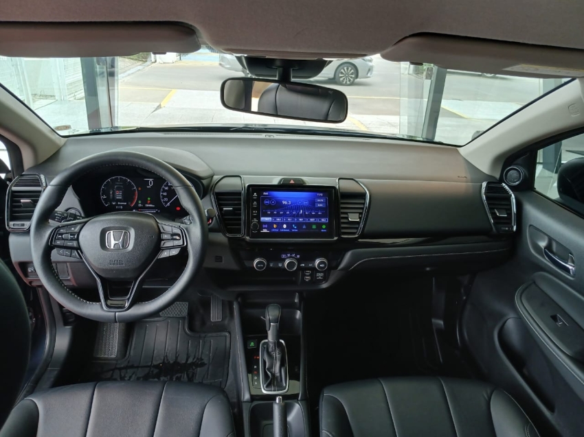 Honda CITY - 1.5 i-VTEC FLEX HATCH TOURING CVT