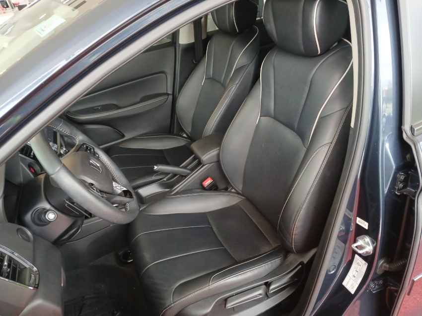 Honda CITY - 1.5 i-VTEC FLEX HATCH TOURING CVT