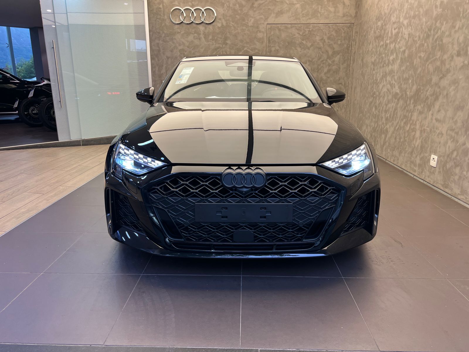 RS3 Sedan 2.5 TFSI Quattro S-tronic