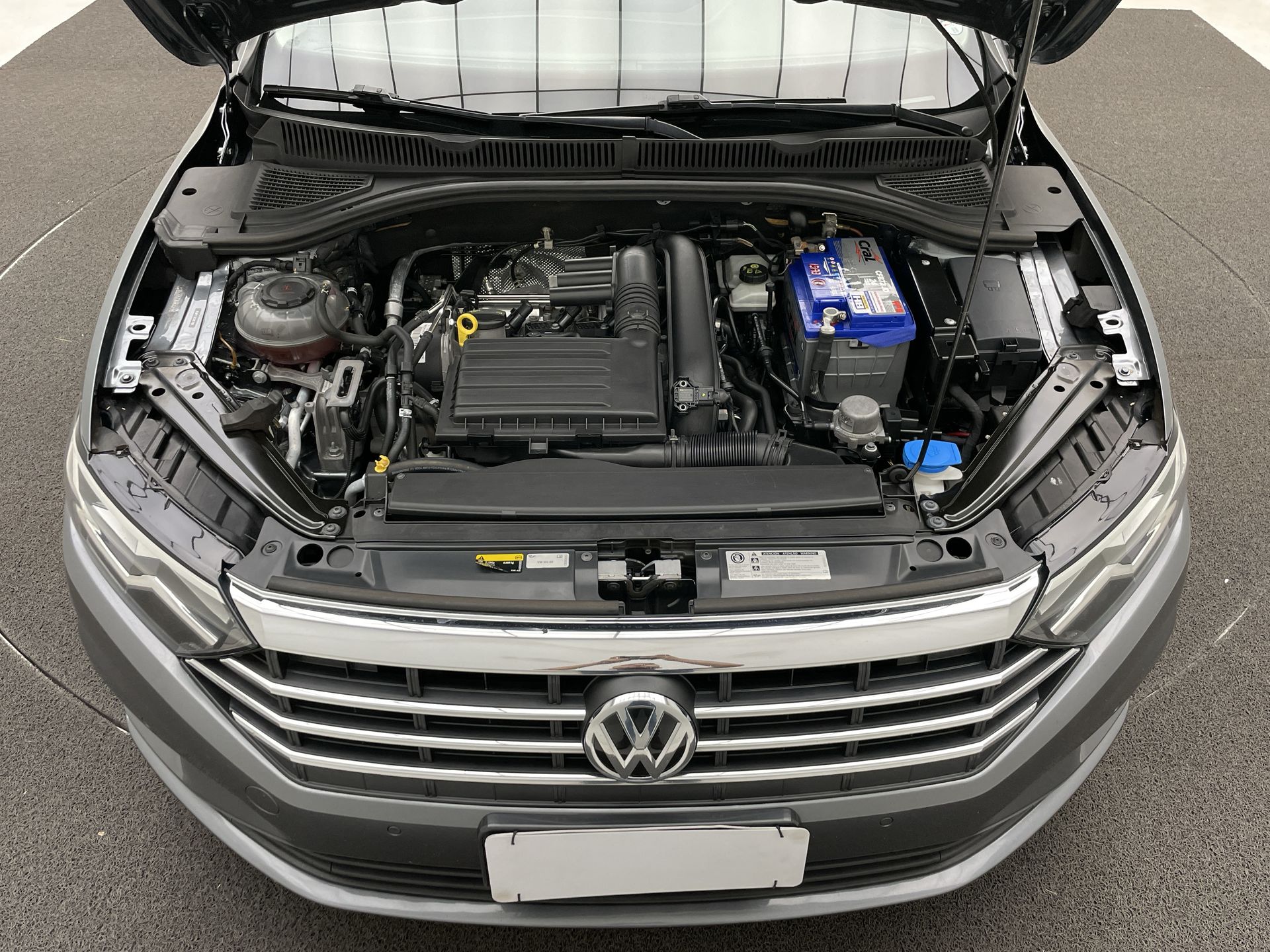 VW - Volkswagen-JETTA-JETTA Comfort. 250 TSI 1.4 Flex 16v Aut.