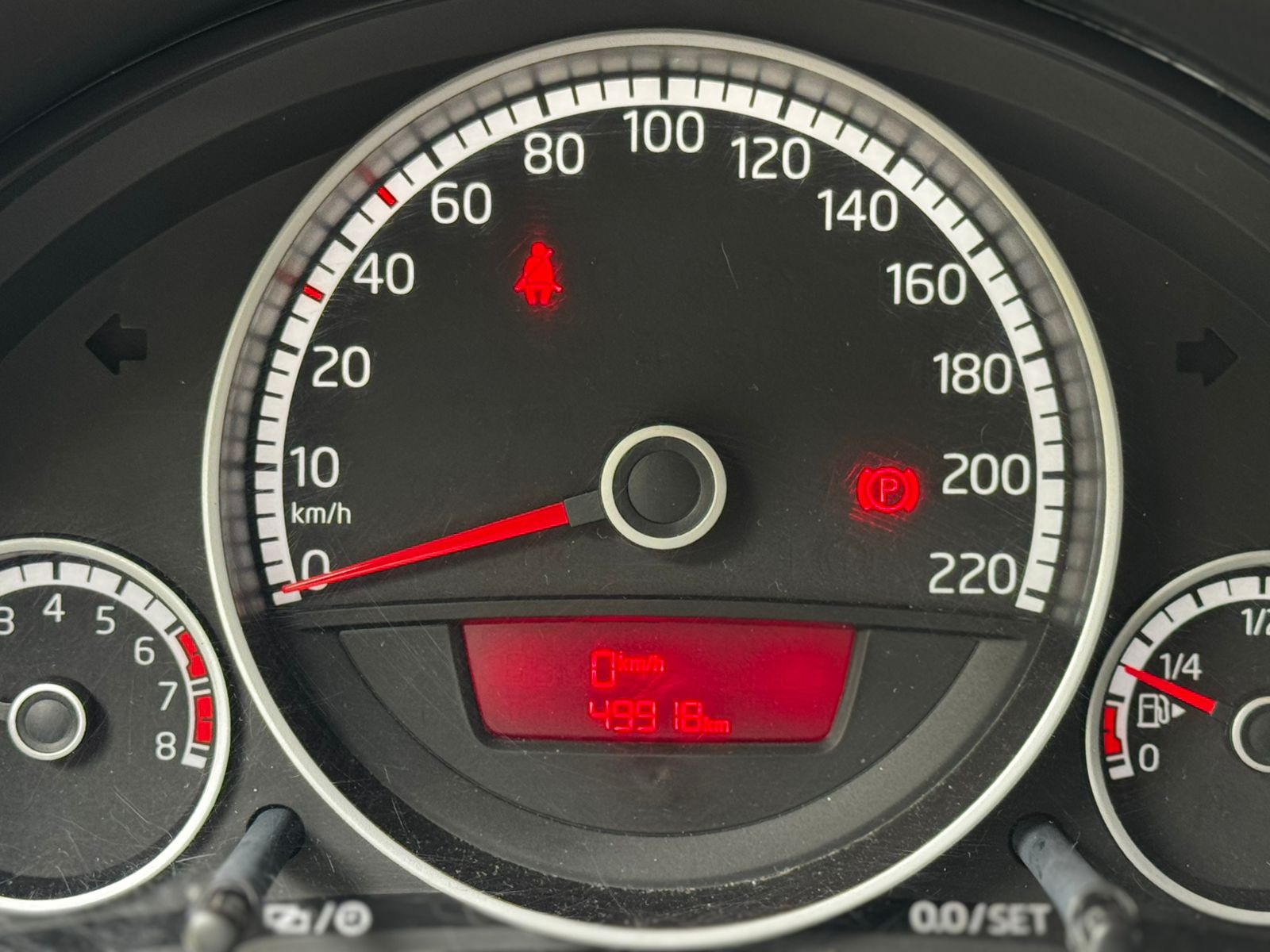 VW - Volkswagen-up!-up! move 1.0 TSI Total Flex 12V 5p