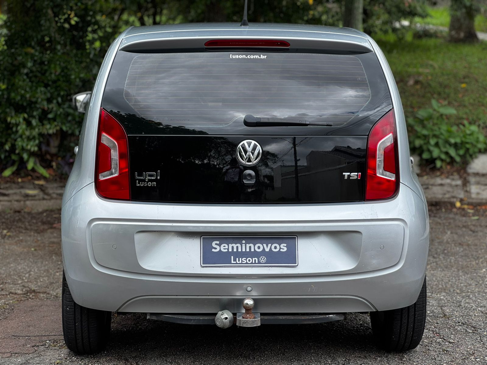 VW - Volkswagen-up!-up! move 1.0 TSI Total Flex 12V 5p