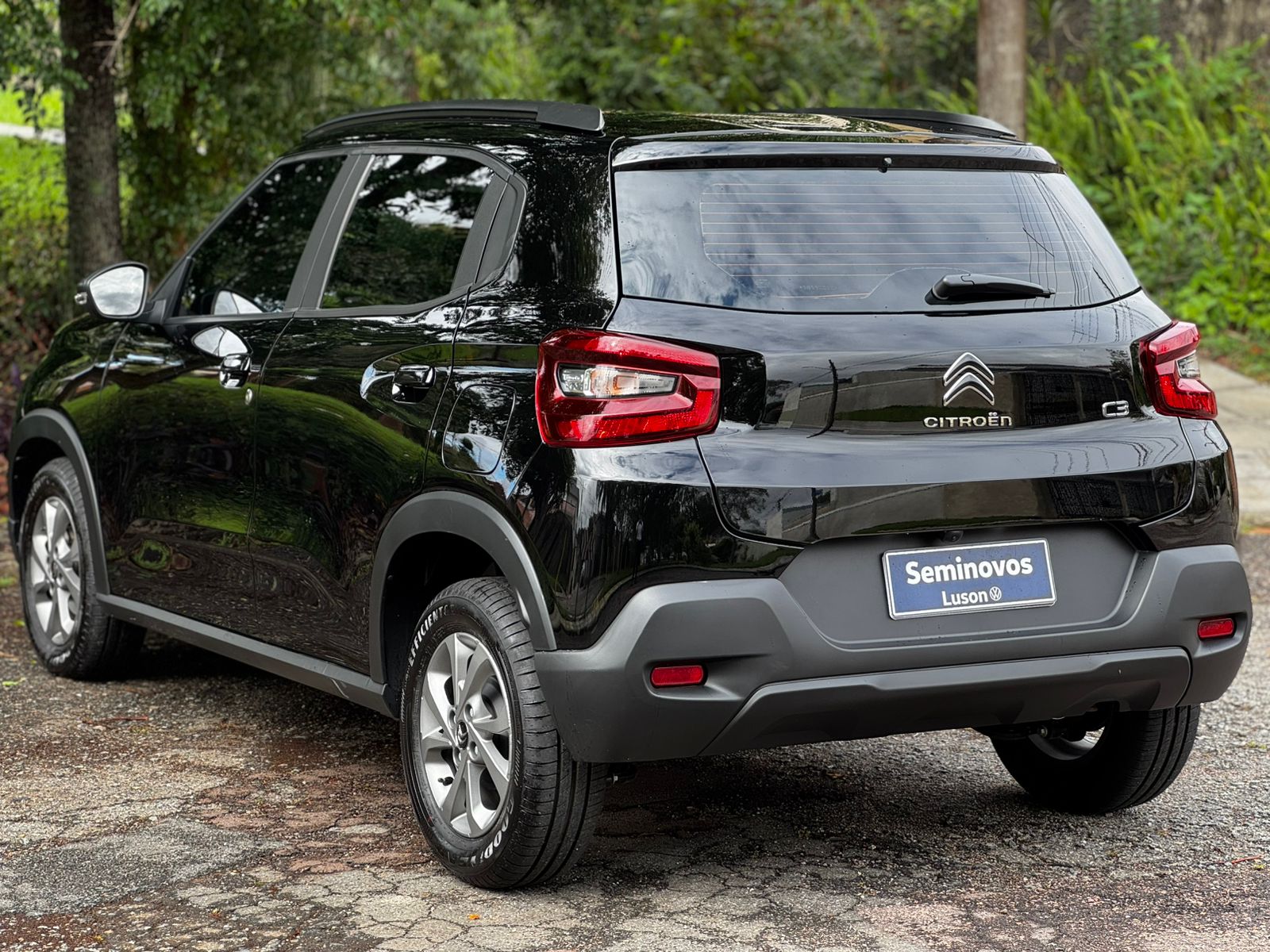 Citroën-C3-C3 Feel 1.0 Flex 6V 5p Mec.