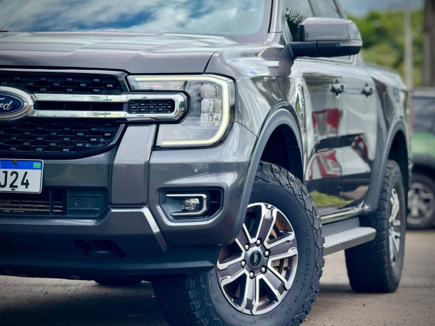 Ford-RANGER-3.0 V6 TURBO DIESEL CD XLT 4X4 AUTOMÁTICO