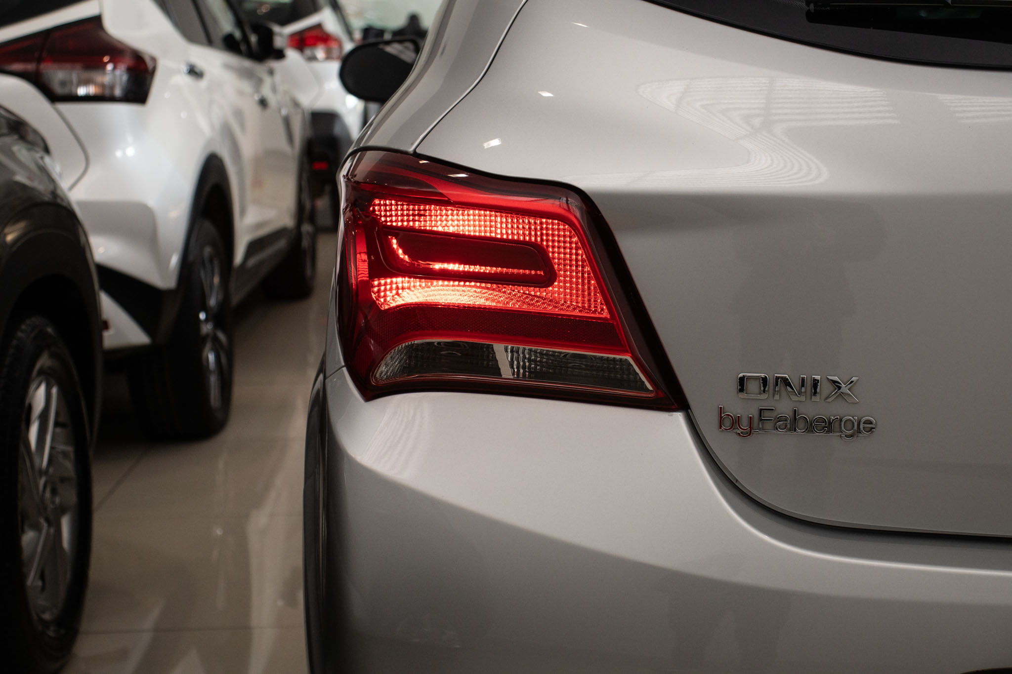 GM - Chevrolet-ONIX-ONIX HATCH LT 1.0 12V TB Flex 5p Mec.