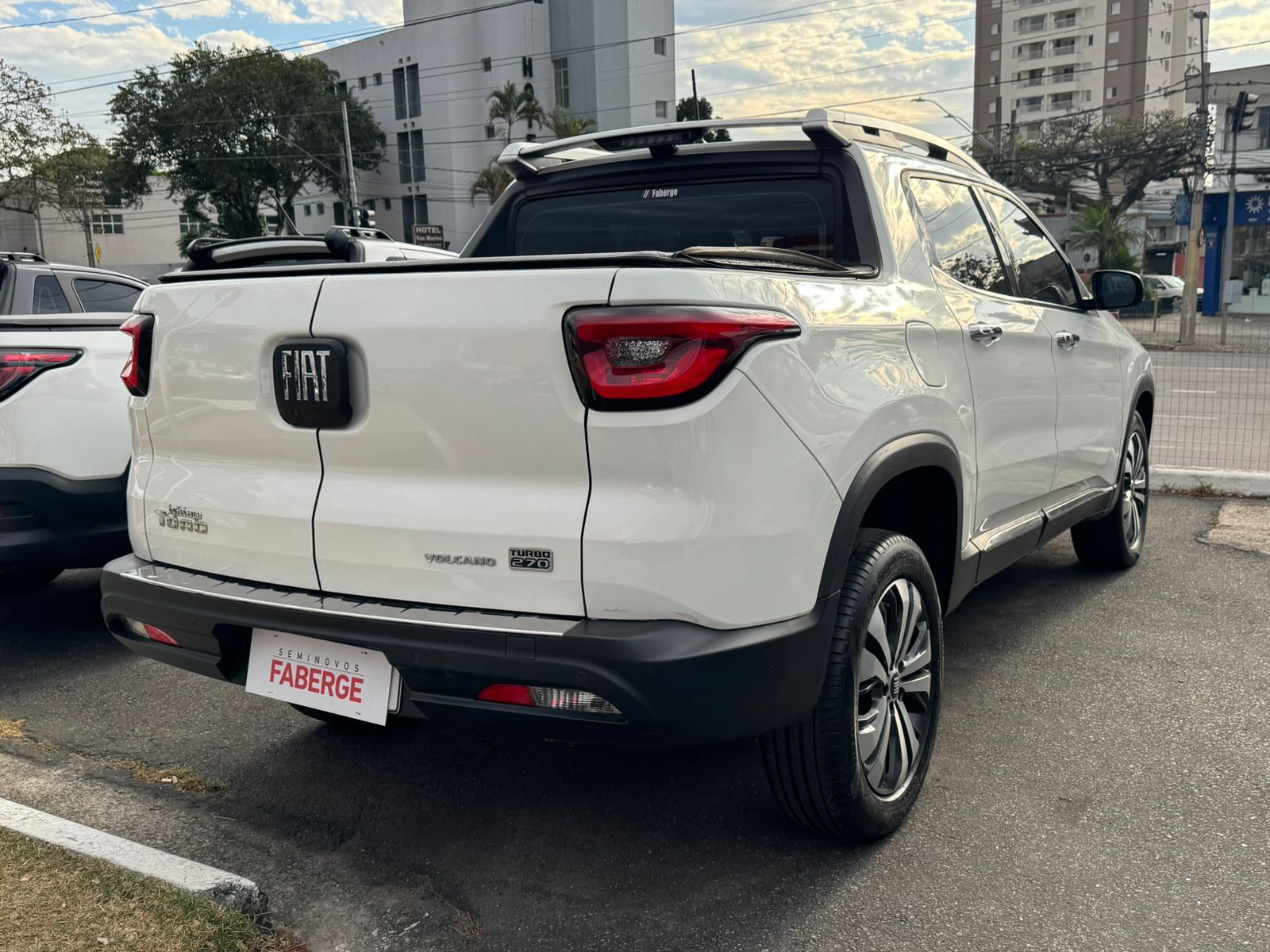 Fiat-TORO-Toro Volcano 1.3 T270 4x2 Flex Aut.