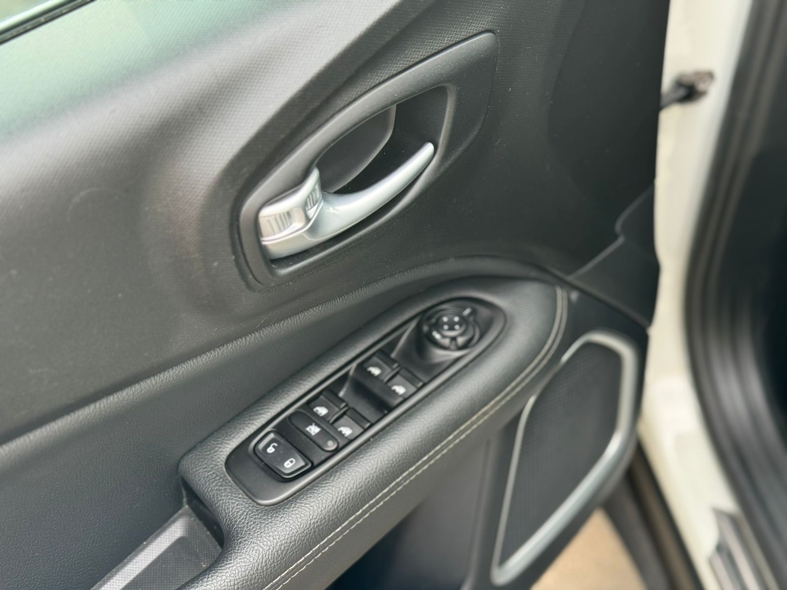 Fiat-TORO-Toro Volcano 1.3 T270 4x2 Flex Aut.