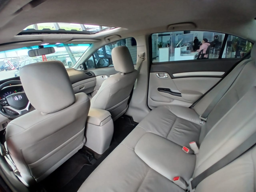 Honda CIVIC - 1.8 EXS 16V FLEX 4P AUTOMÁTICO