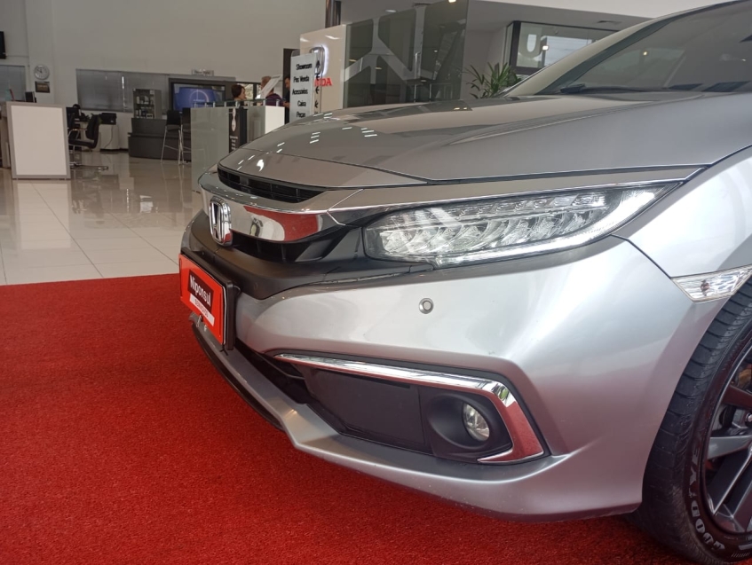 Honda CIVIC - 1.5 16V TURBO GASOLINA TOURING 4P CVT
