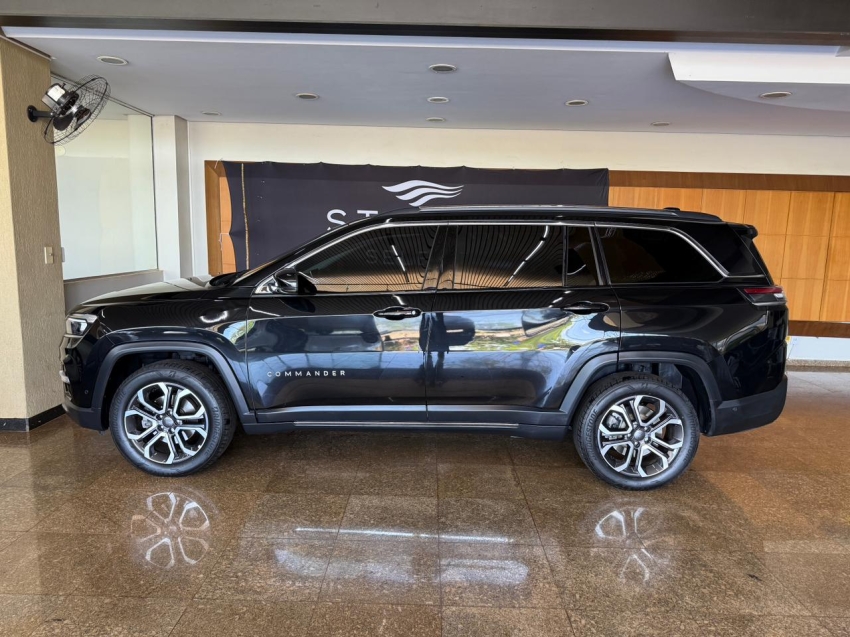 Jeep-COMMANDER-1.3 T270 TURBO FLEX LIMITED AT6