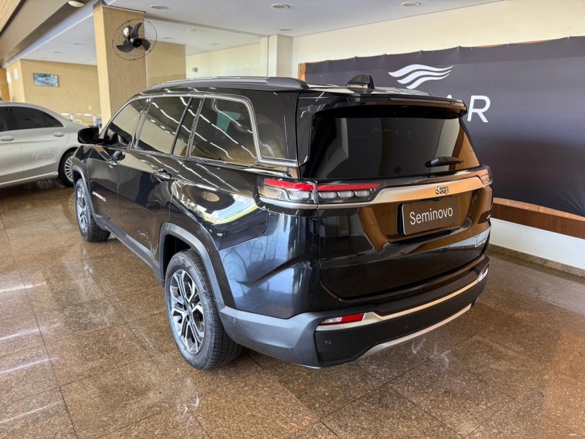 Jeep-COMMANDER-1.3 T270 TURBO FLEX LIMITED AT6