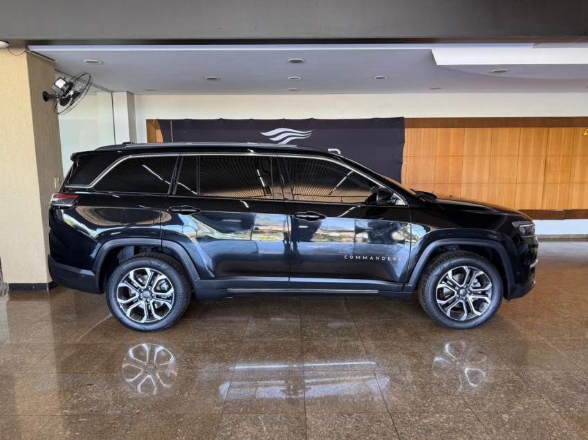 Jeep-COMMANDER-1.3 T270 TURBO FLEX LIMITED AT6