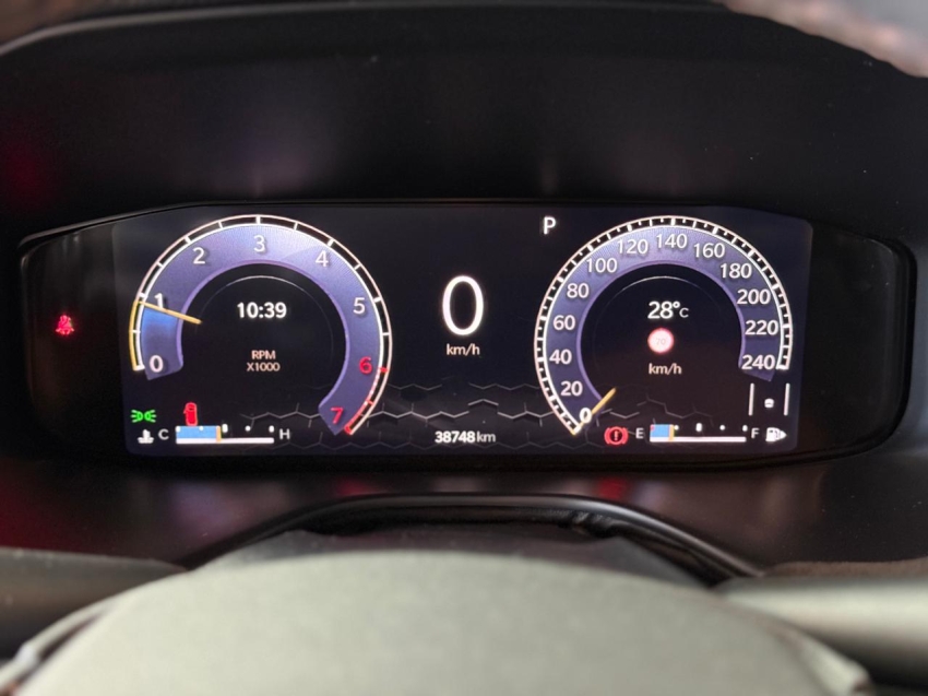 Jeep-COMMANDER-1.3 T270 TURBO FLEX LIMITED AT6