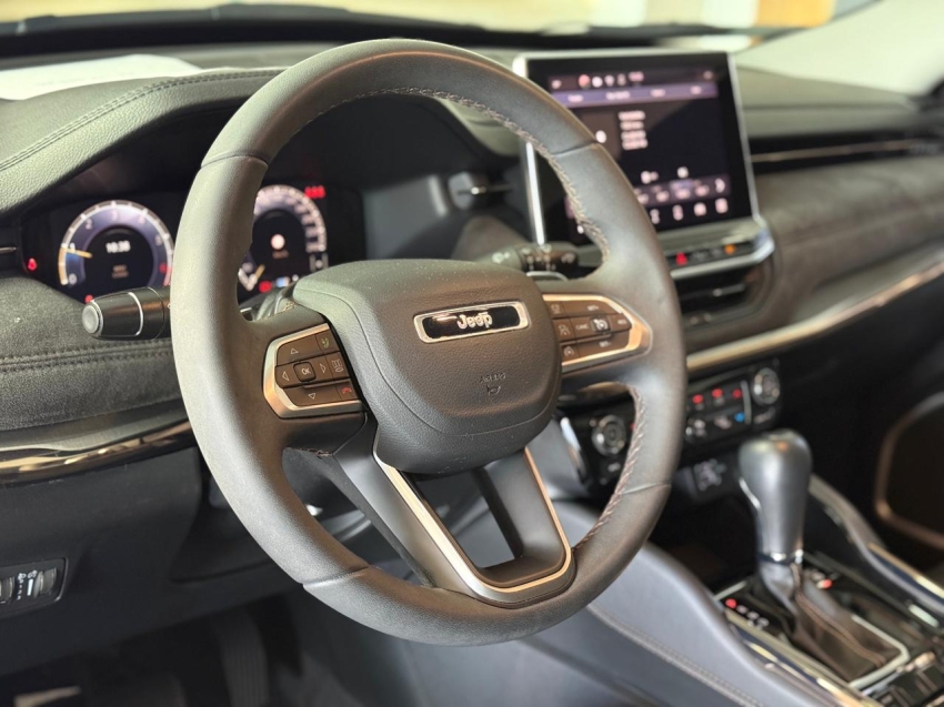 Jeep-COMMANDER-1.3 T270 TURBO FLEX LIMITED AT6