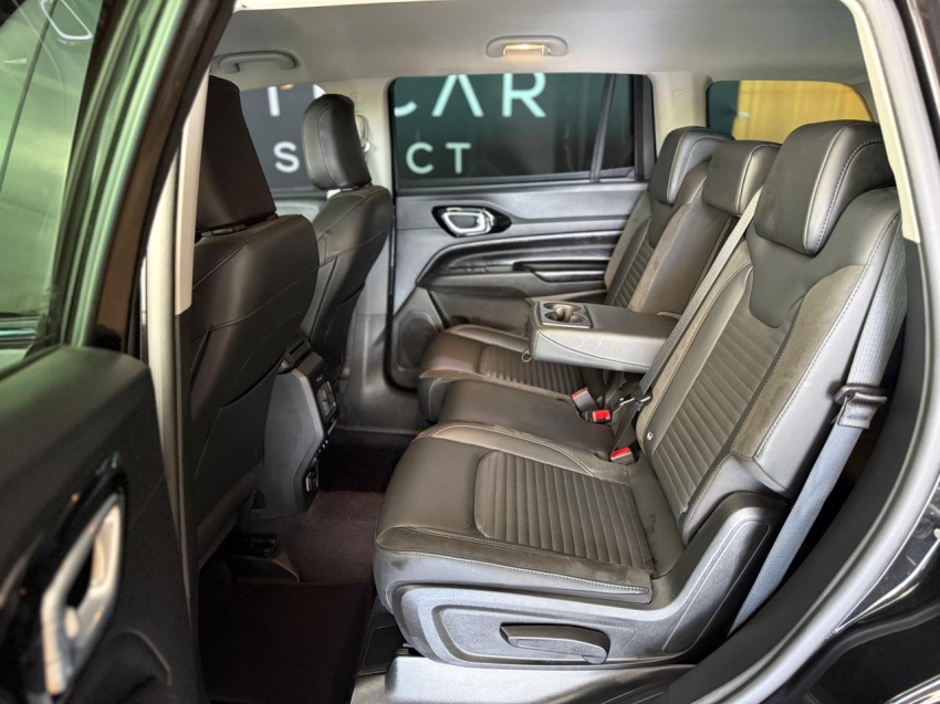 Jeep-COMMANDER-1.3 T270 TURBO FLEX LIMITED AT6