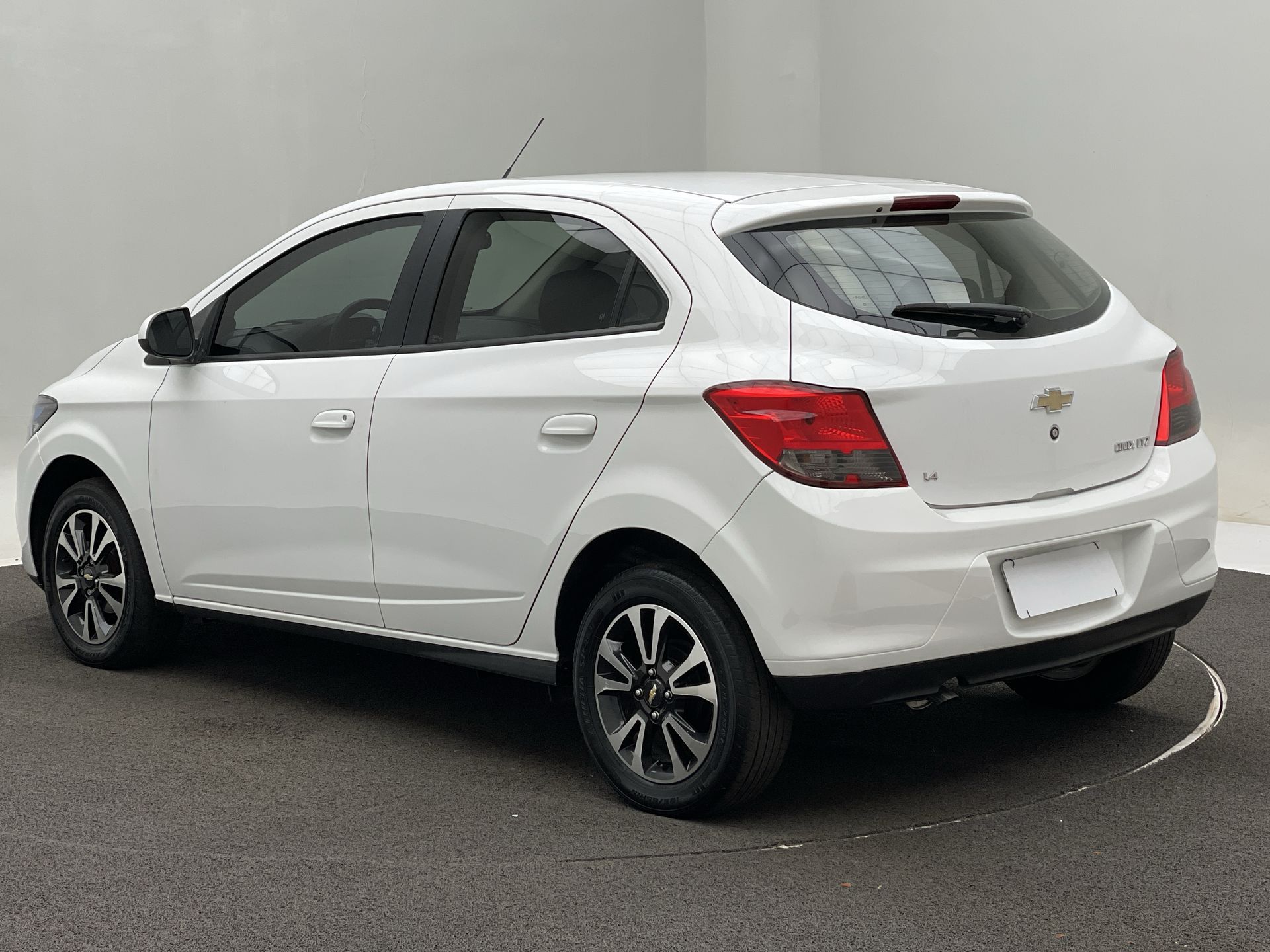 ONIX HATCH LTZ 1.4 8V FlexPower 5p Mec.