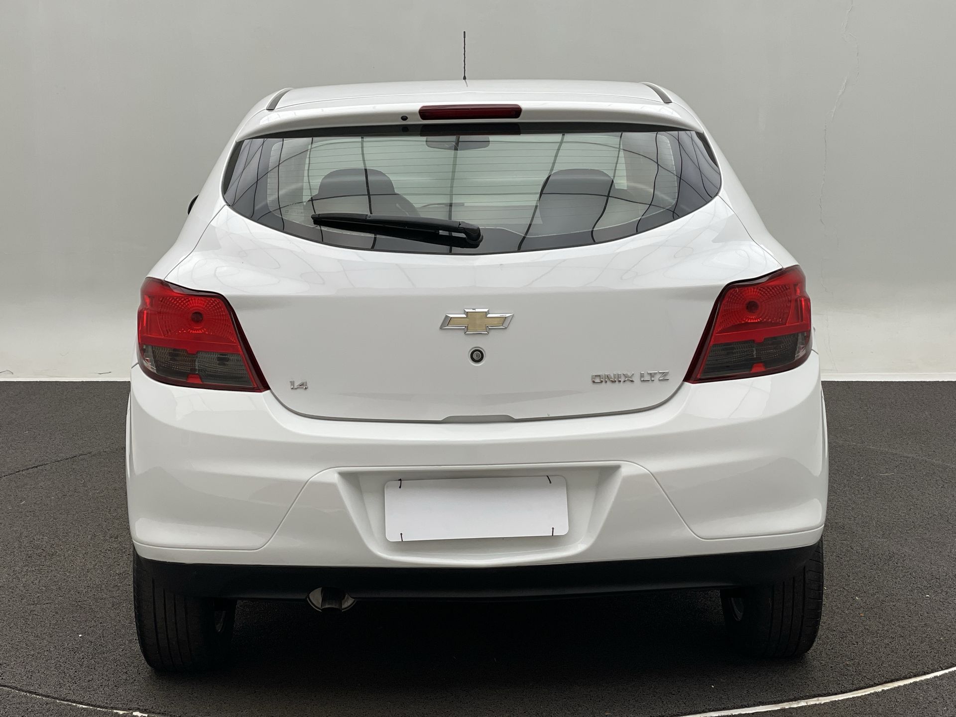 ONIX HATCH LTZ 1.4 8V FlexPower 5p Mec.