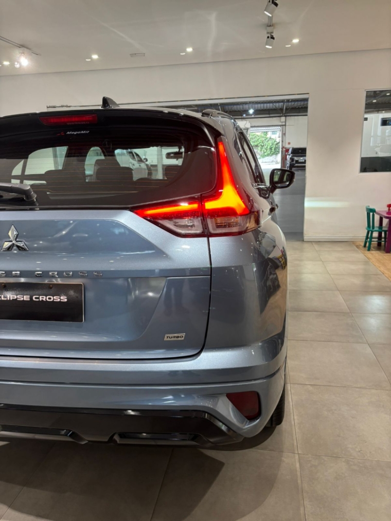Mitsubishi-ECLIPSE CROSS-1.5 MIVEC TURBO GASOLINA TARMAC CVT