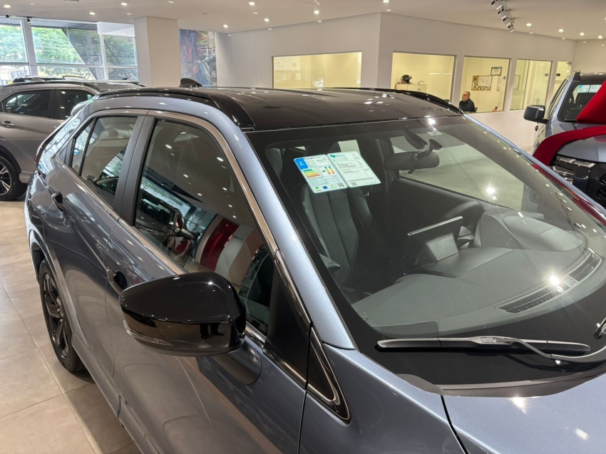 Mitsubishi-ECLIPSE CROSS-1.5 MIVEC TURBO GASOLINA TARMAC CVT