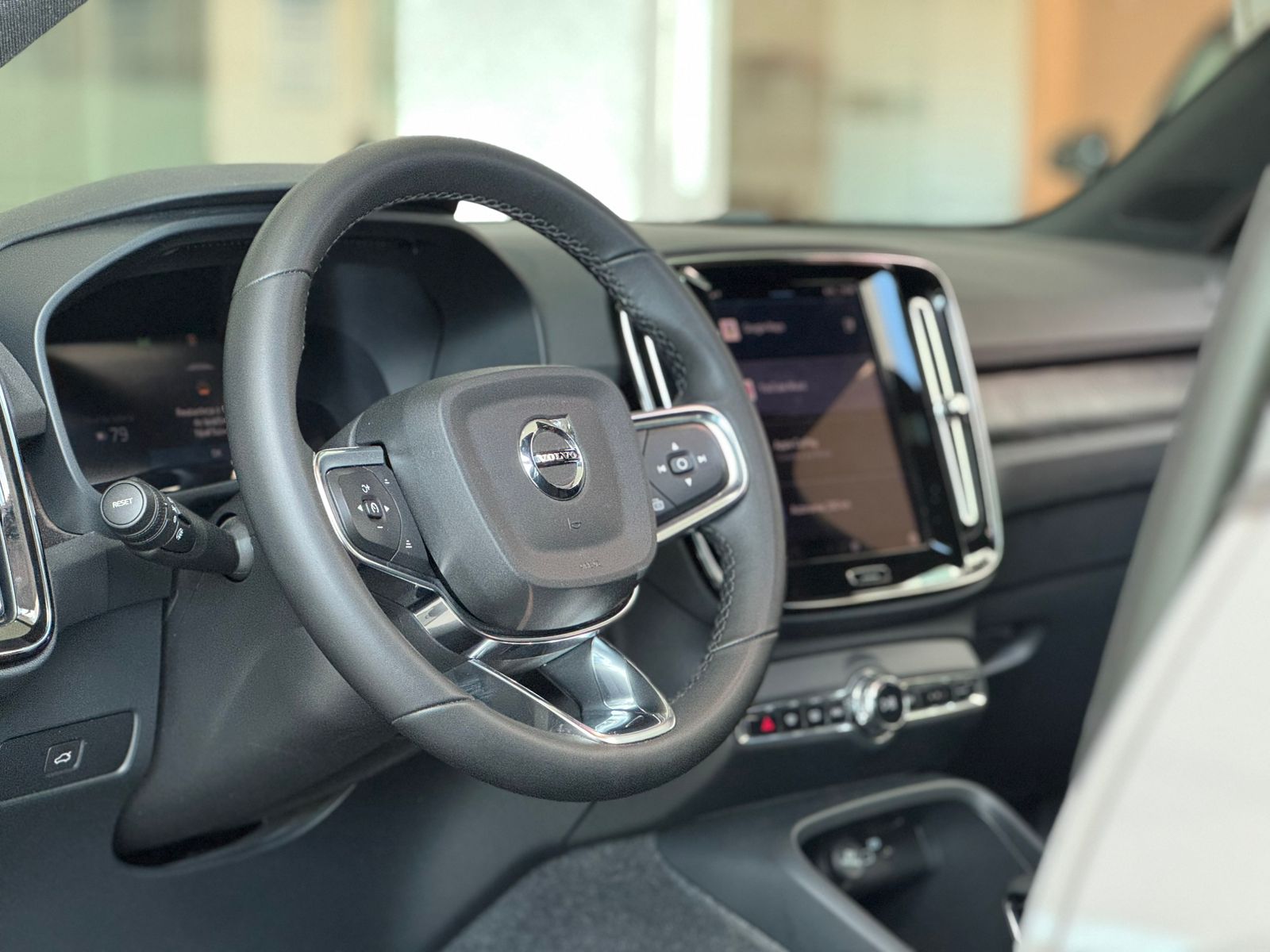 XC 40 Recharge Plus (Elétrico)