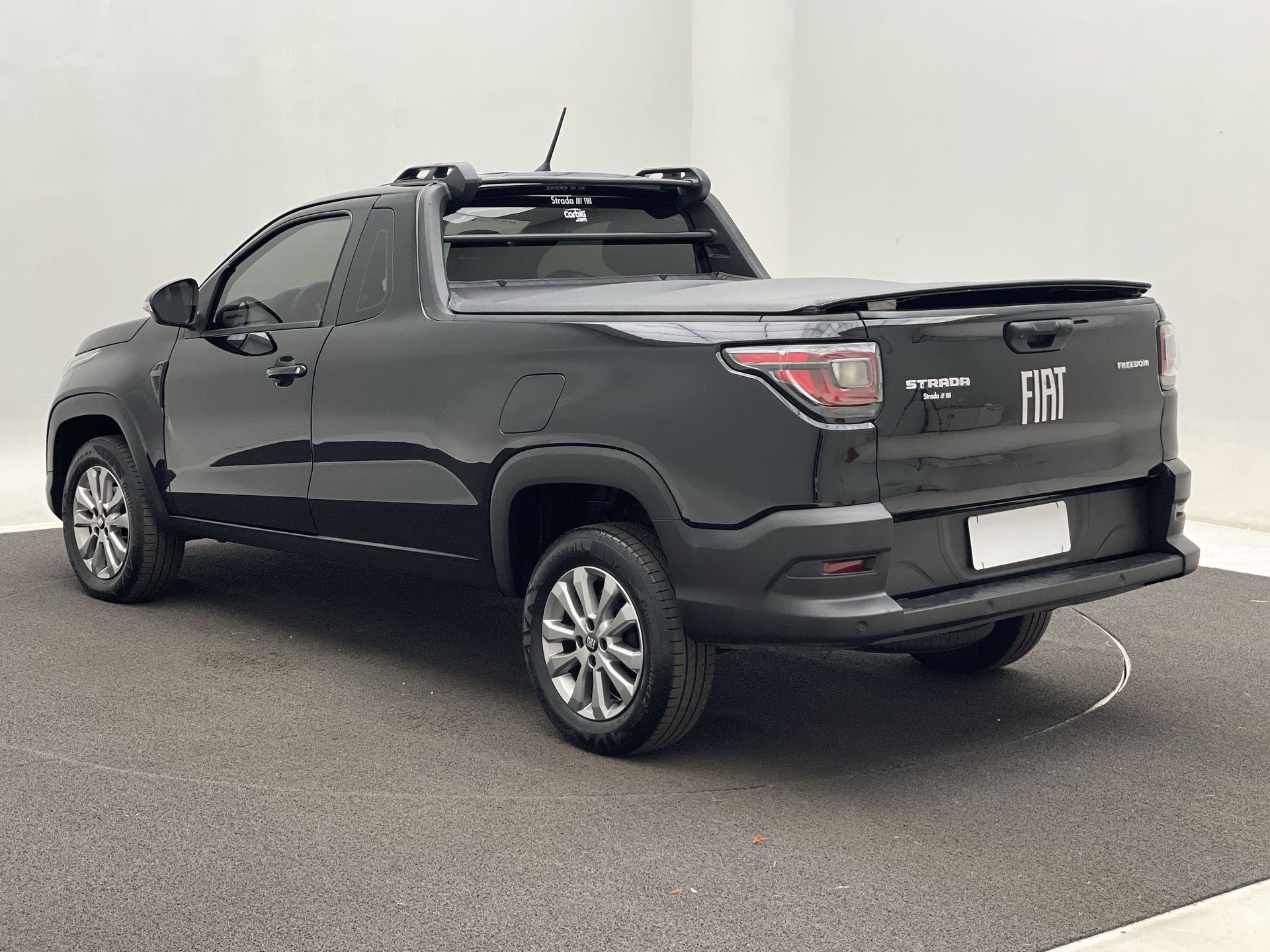 Fiat-STRADA-Strada Freedom 1.3 Flex 8V  CS Plus