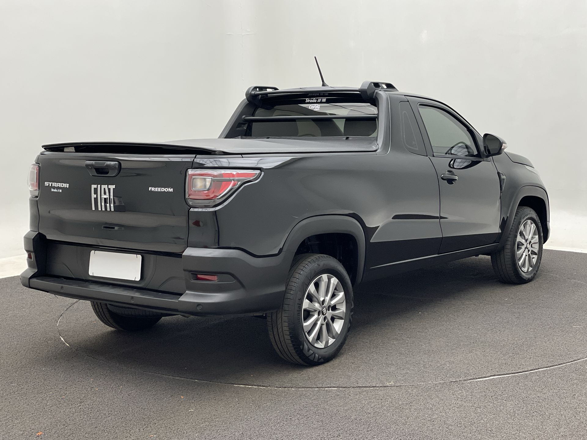 Fiat-STRADA-Strada Freedom 1.3 Flex 8V  CS Plus