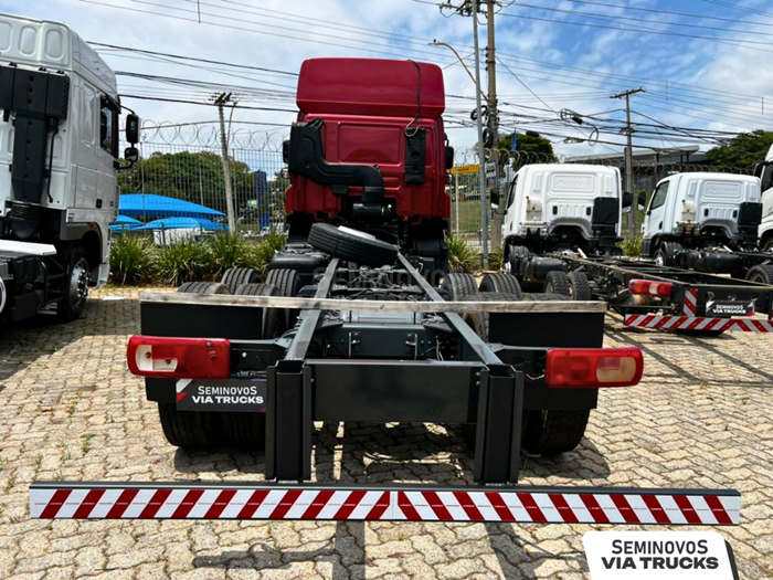 DAF-CF-CF FAS 300 6x2 Sleep. Cab Aut (Die)(E5)