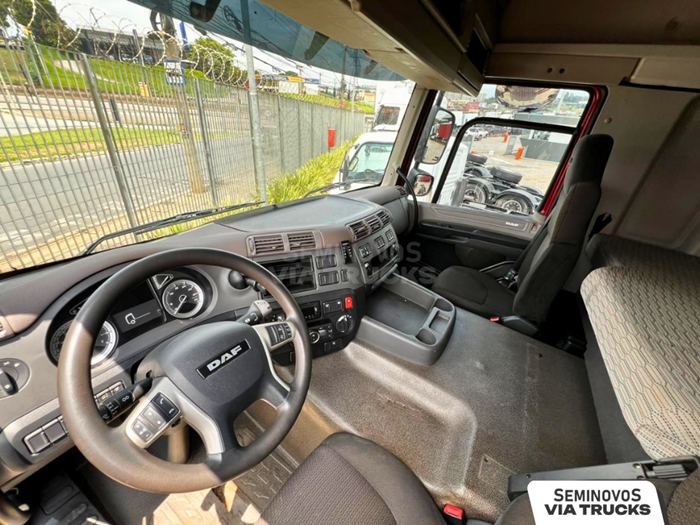 DAF-CF-CF FAS 300 6x2 Sleep. Cab Aut (Die)(E5)