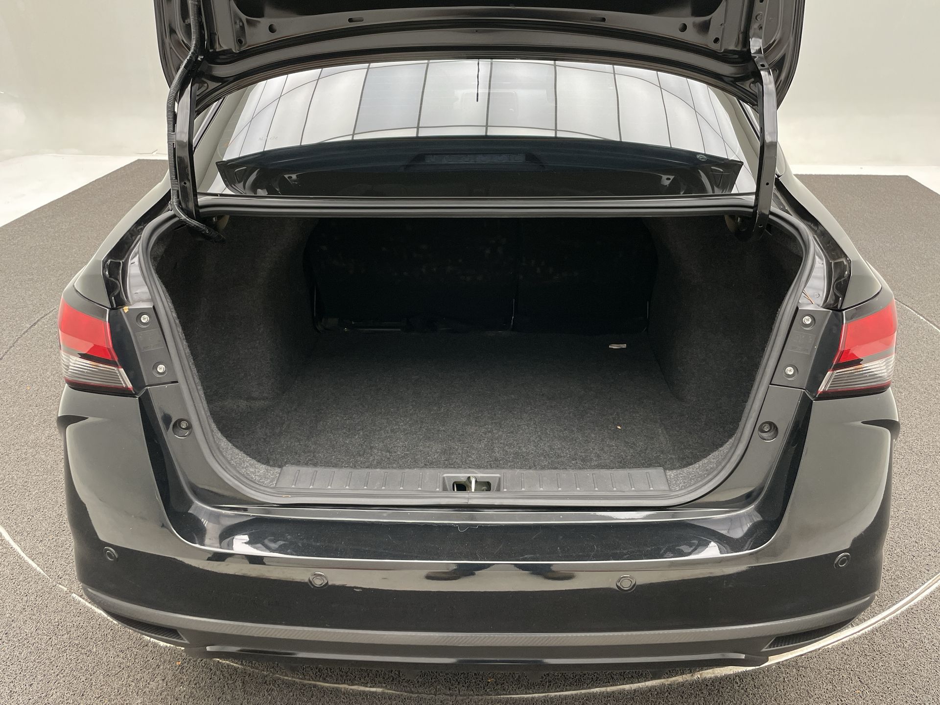 VERSA Advance 1.6 16V Flex Aut.