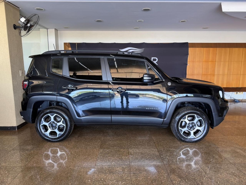 Jeep-RENEGADE-1.3 T270 TURBO FLEX TRAILHAWK 4X4 AT9