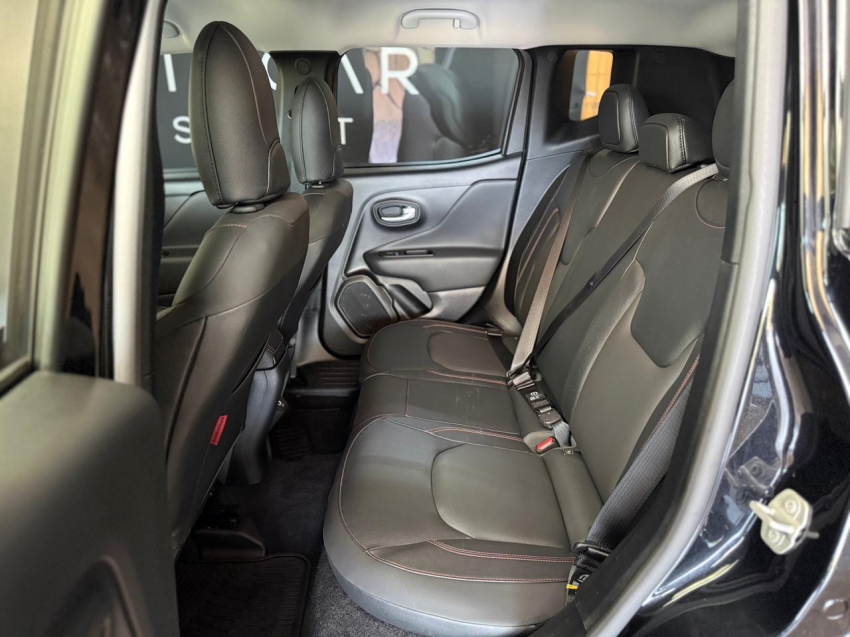 Jeep-RENEGADE-1.3 T270 TURBO FLEX TRAILHAWK 4X4 AT9