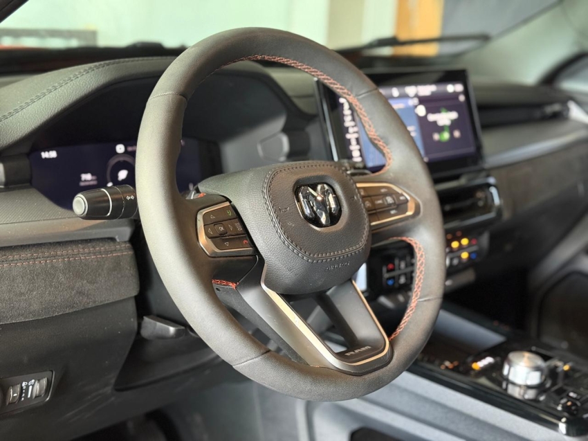 RAM-RAMPAGE-2.0 HURRICANE 4 TURBO GASOLINA REBEL 4X4 AUTOMÁTICO