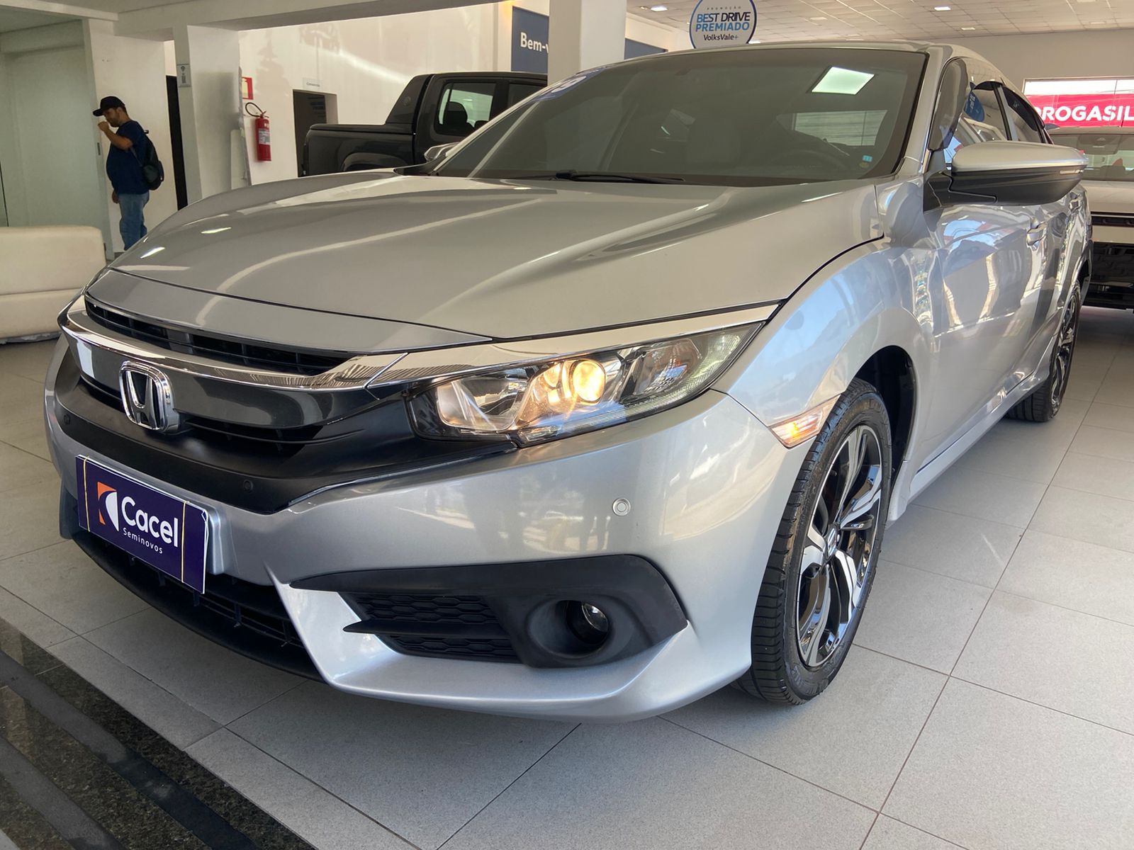 Civic Sedan EXL 2.0 Flex 16V Aut.4p