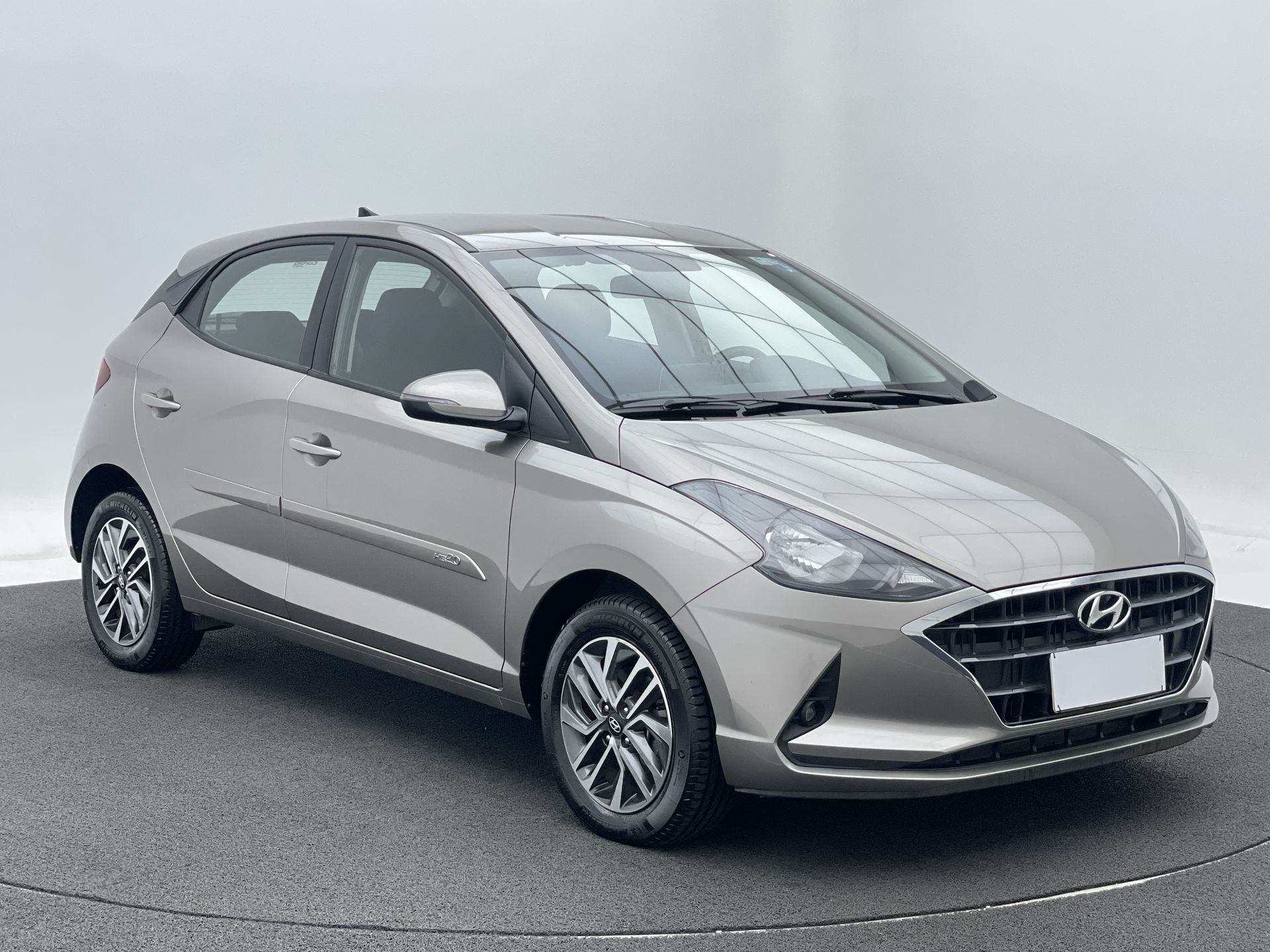 HB20 Evolution 1.0 TB Flex 12V Aut.